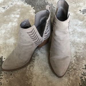 Circus by Sam Edelman Bootie